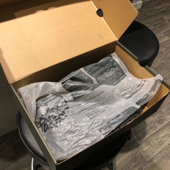 Timberland Boots Size 8 - Picture 6 of 8